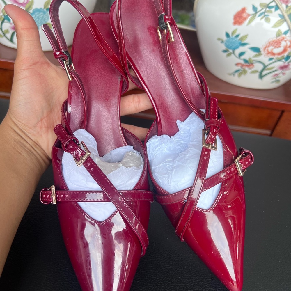 Elegant Burgundy Women's Heels